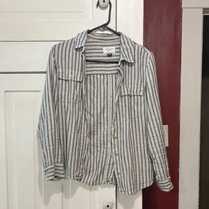 American Eagle Gray and White Striped Shirt